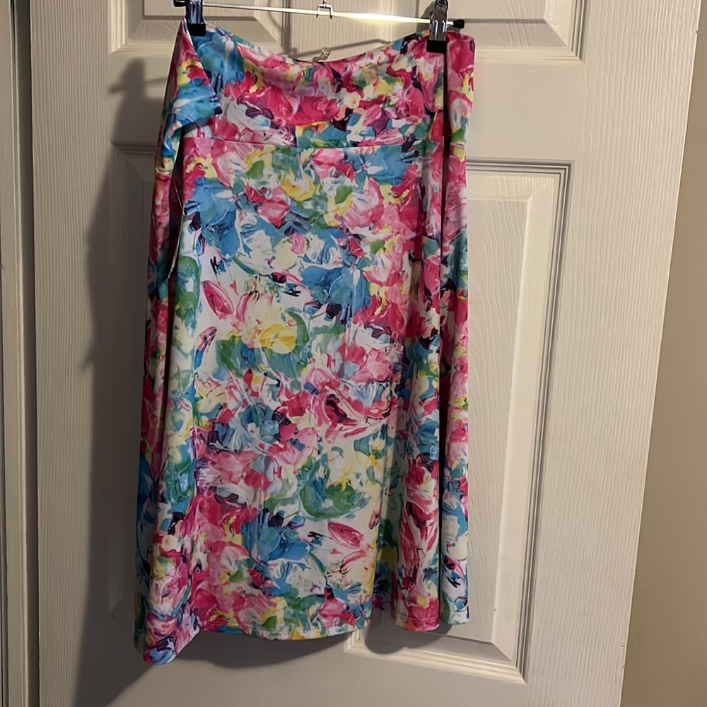 NWT Lularoe azure 2XL skirt - Picture 4 of 5
